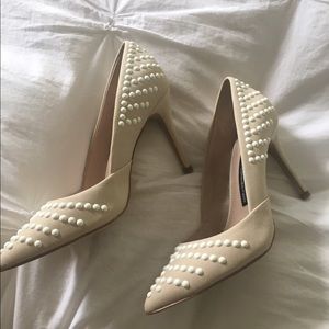 French Connection Pumps