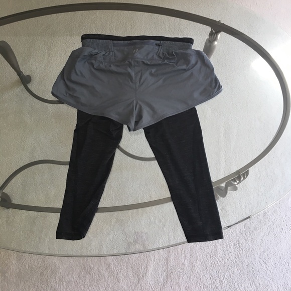 Athleta Pants + Shorts - Picture 2 of 6