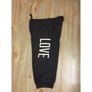 Love PINK Victoria Secret Capri Sweatpants