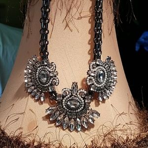 Statement necklace
