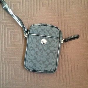 ‼️SOLD❗️Coach camera case