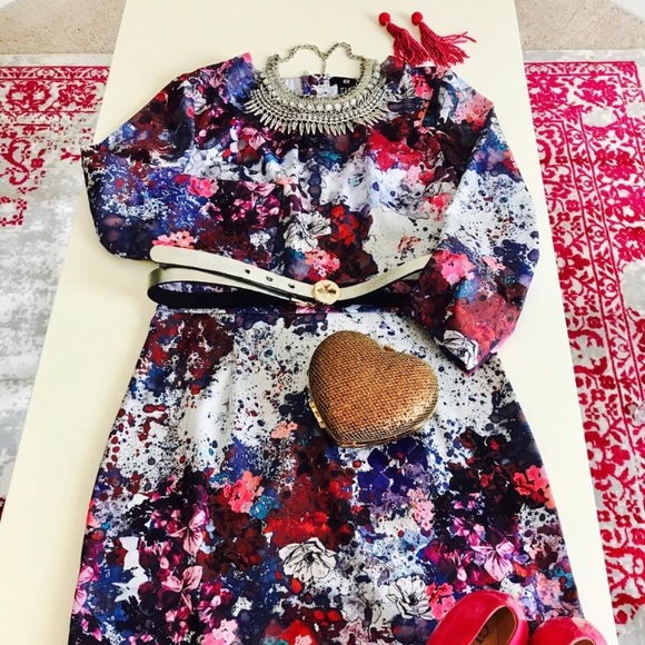 Sold 👄 Sexy body con mini dress 💕 - Picture 1 of 4