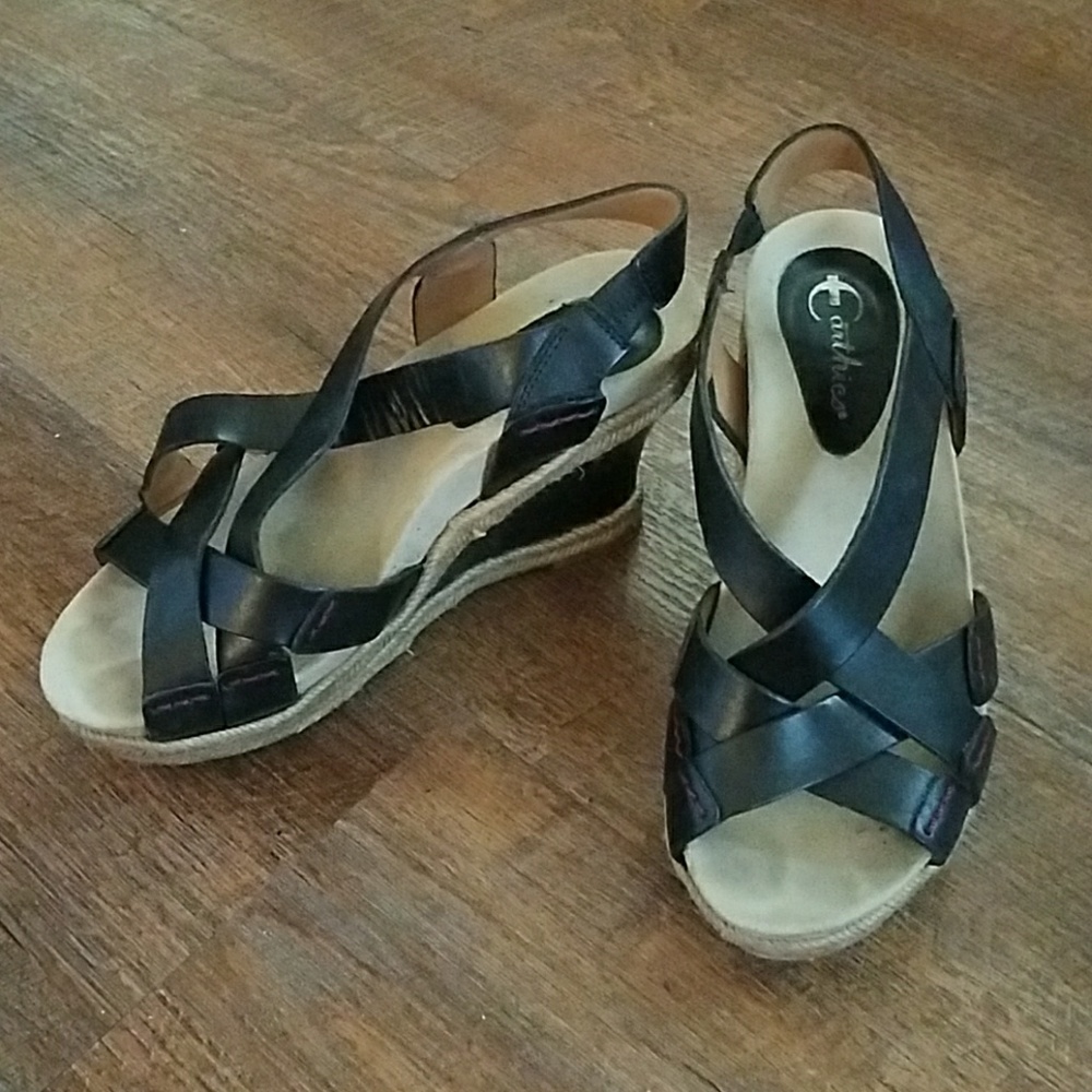 ****SALE****Black Leather Wedges
