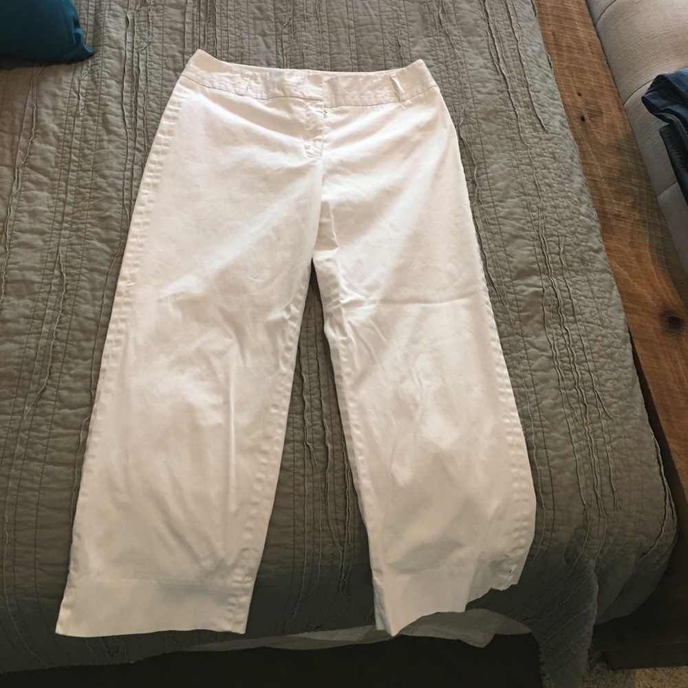 White House black market capris