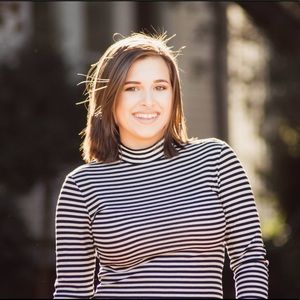 Meet your Posher, Emily