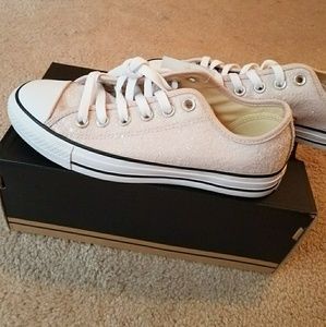 Glitter converse size 7