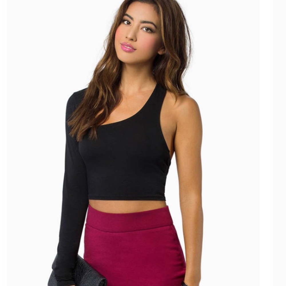 Black Crop Top