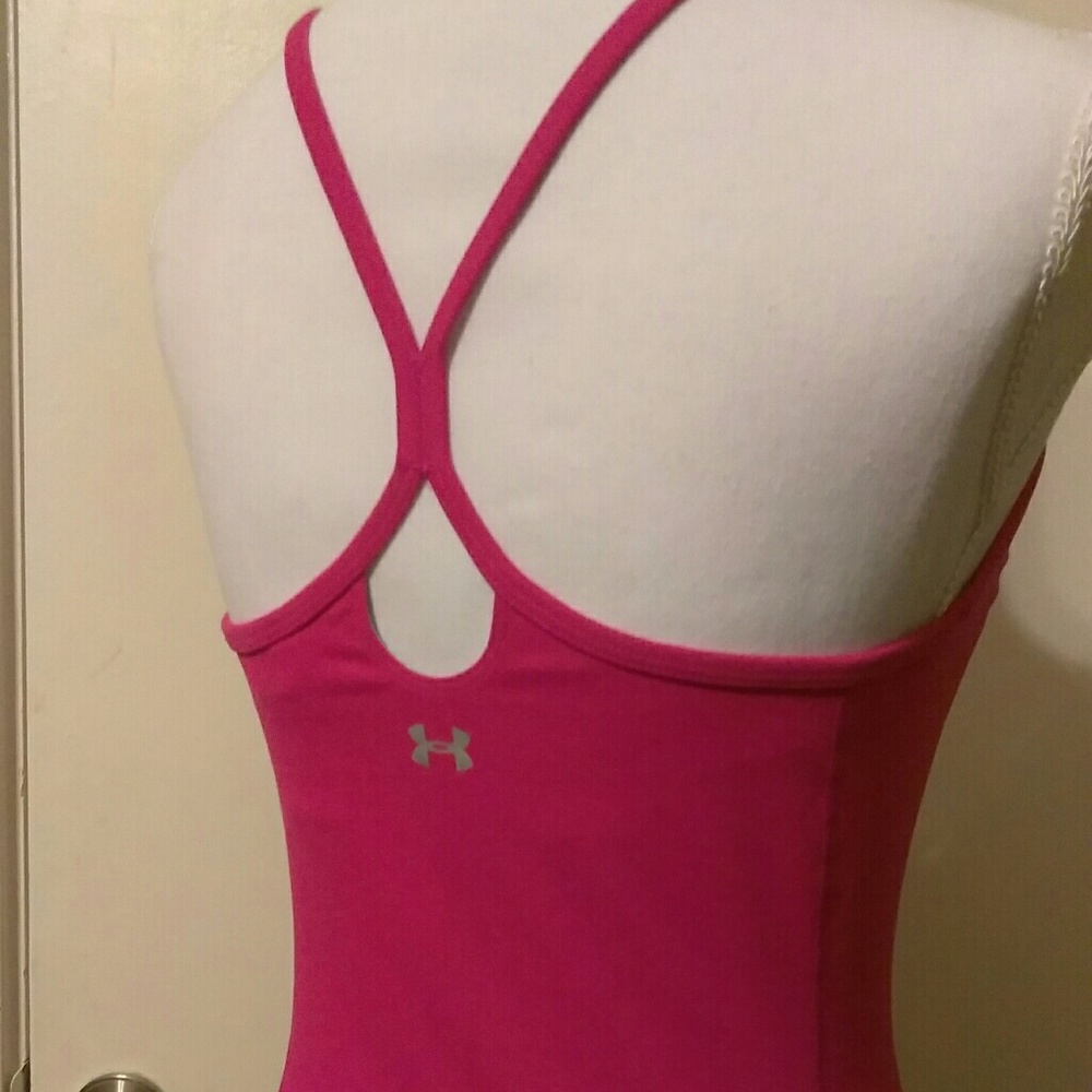 Under Armour Fitted sports top