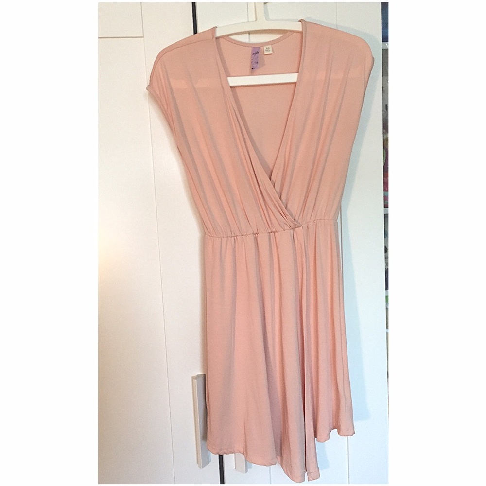 NWOT Francesca's Pink Wrap Dress