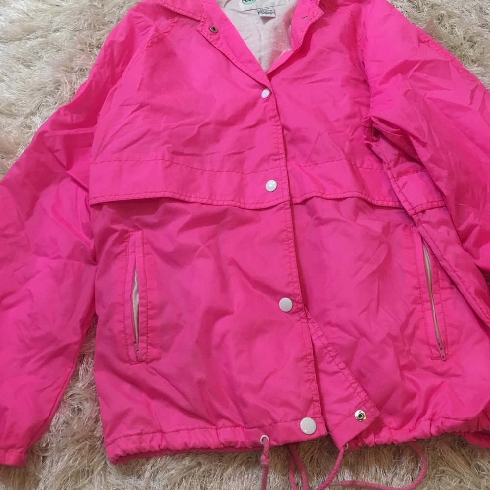 PINK COACHES JACKET SO YOULL NEVER GO MISSING 🍉