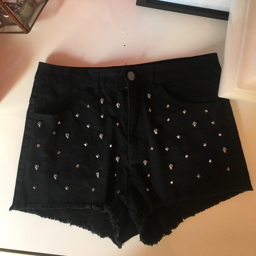 High waisted black shorts