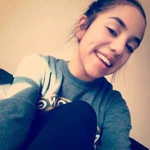 Meet your Posher, Ana