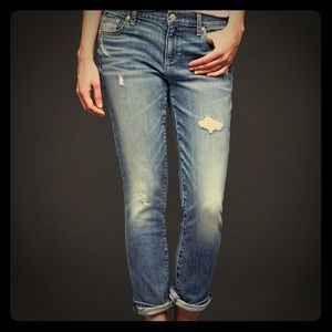 *NWT* Gap Destructed Girlfriend Jeans - 8 Tall