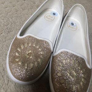 Size9 Jack Rogers flats