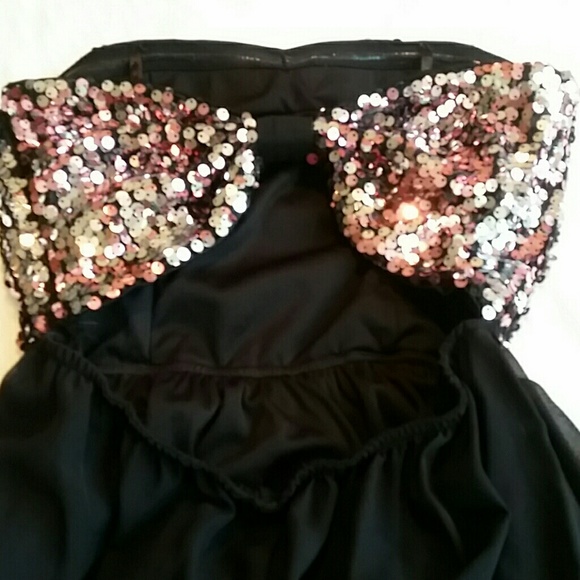 Prom! Hailey Logan Sequin High Low Dress Size 1 - Picture 5 of 7