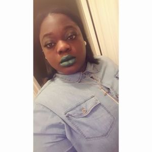 Meet your Posher, Millie