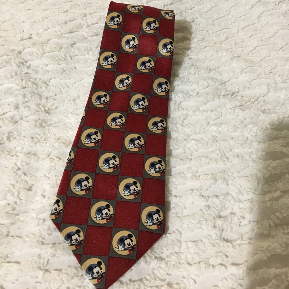 Mickey unlimited necktie!