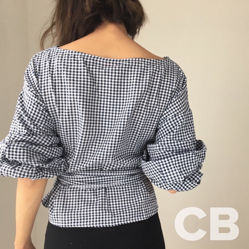 Last NEW Sample piece ! Taylor gingham wrap top - Picture 2 of 3