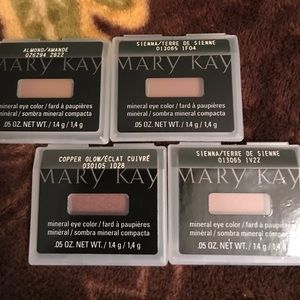 Eye shadow bundle
