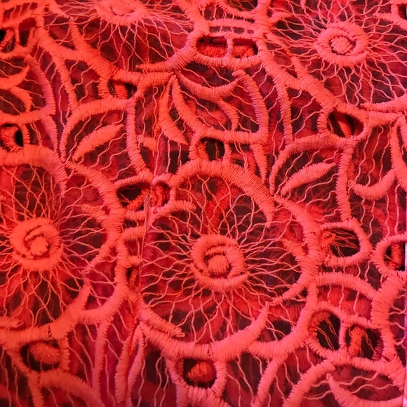 Top - Picture 4 of 4