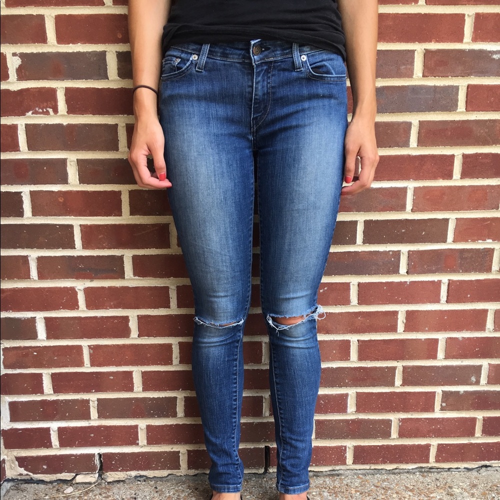 Levi's ripped leggings