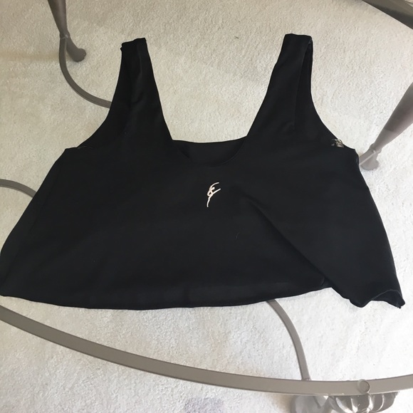 Capezio Flowy Sports Bra/Crop top - Picture 2 of 5