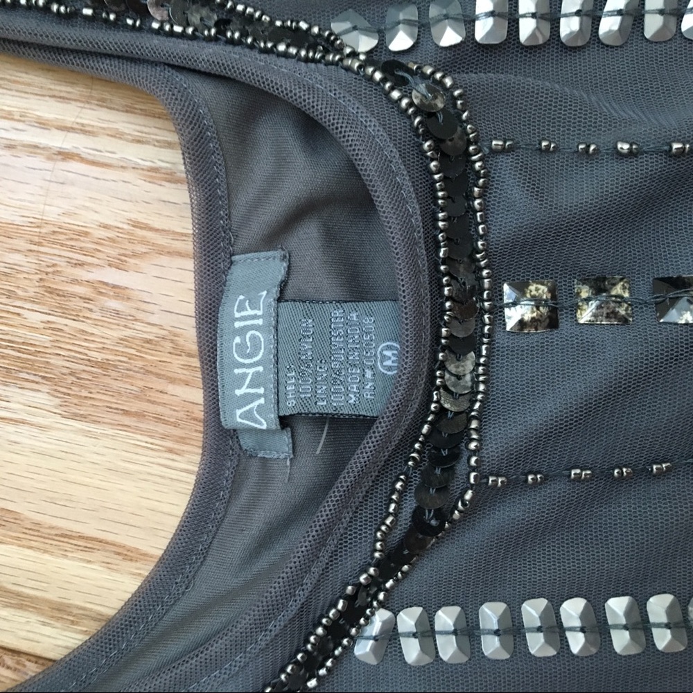 Dress - Picture 3 of 3