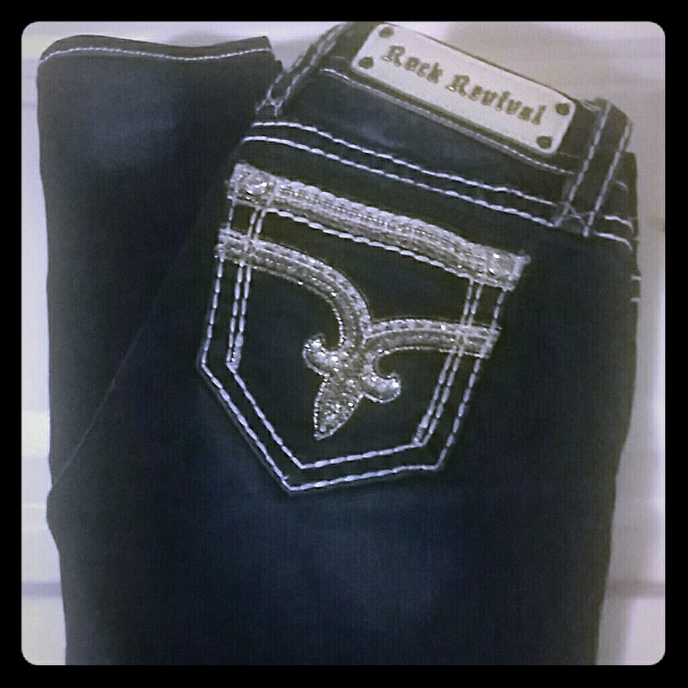 DO NOT BUY! HOLD FOR @TIFF0101 ONLY