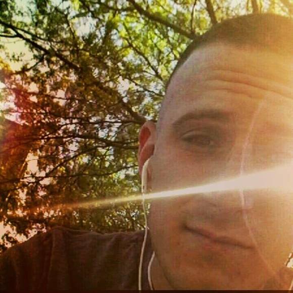 Meet your Posher, Corey - Picture 1 of 1