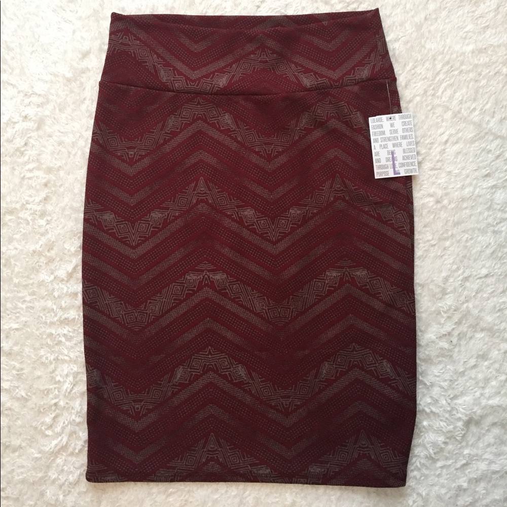 ✨NWT LULAROE CASSIE SKIRT✨