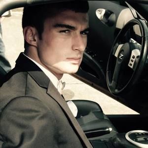 Meet your Posher, Joel