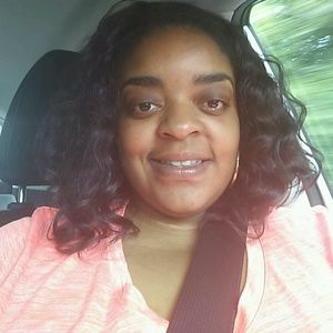 Meet your Posher, Tenay