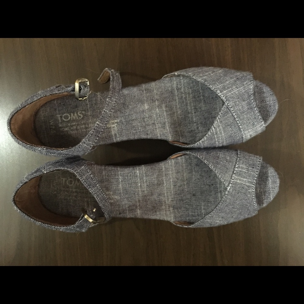 TOMS Wedges