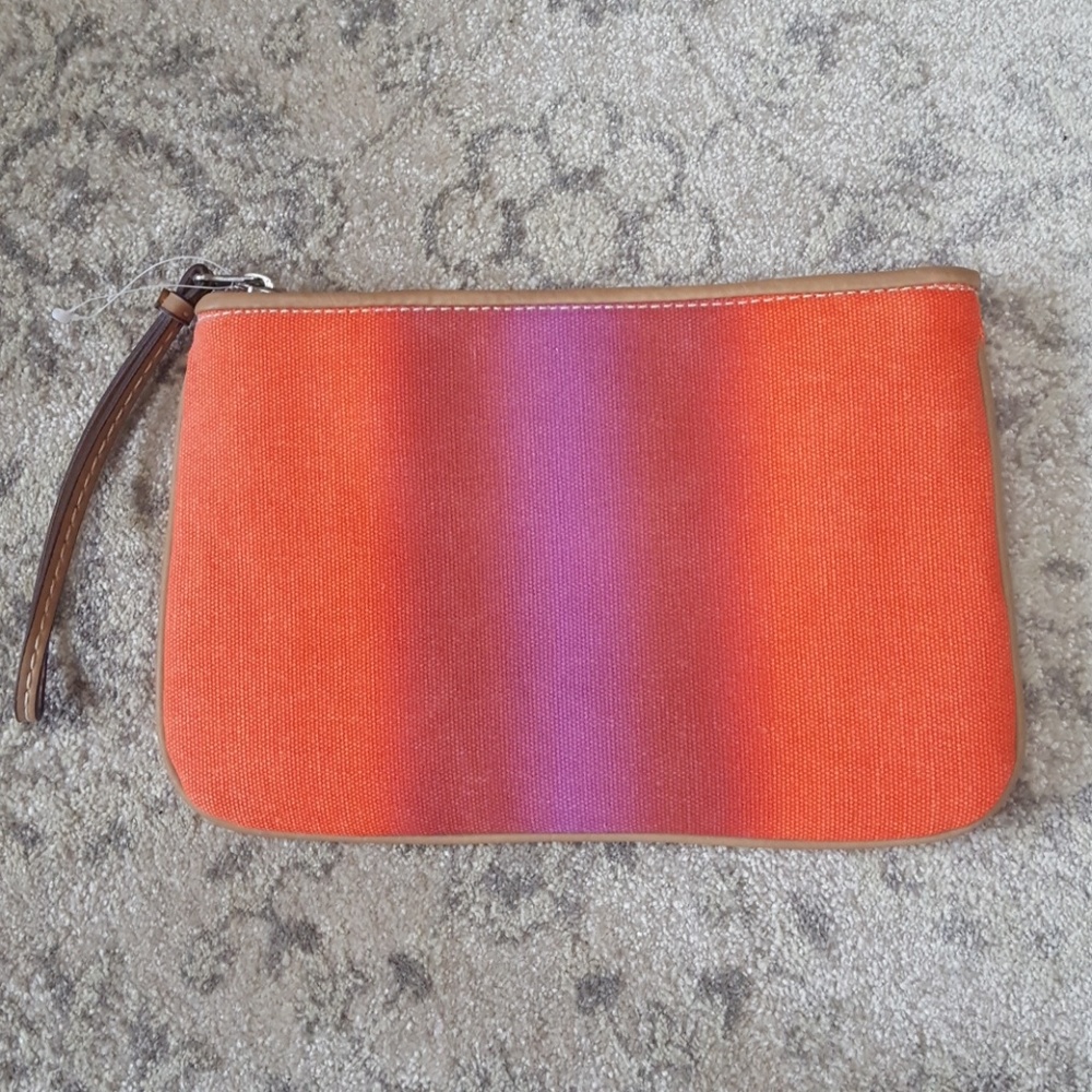 🎉HP🎉 - FINAL - LOFT - Clutch/Wristlet  👜