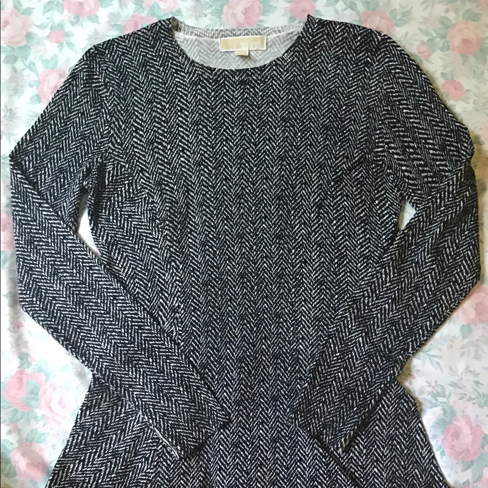 beautiful Michael Kors dress size small!