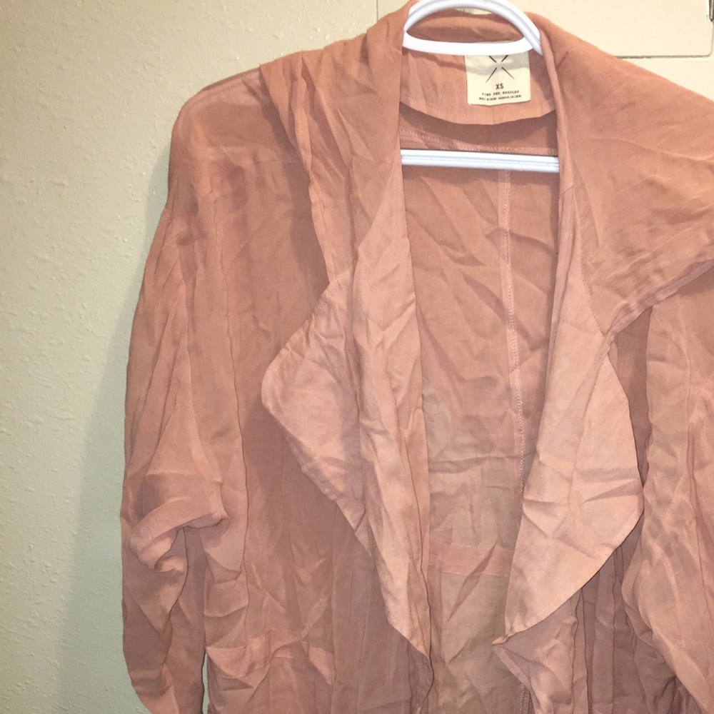 Rose flowy hooded kimono.