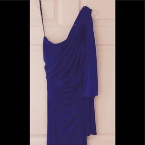 One shoulder gown