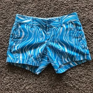 Lilly Pulitzer size 4 chino shorts