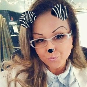 Meet your Posher, Erica