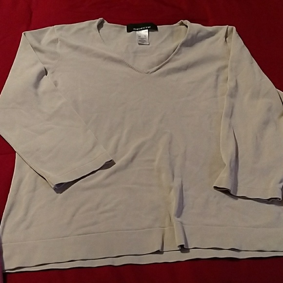 Bundle of two shirts for one price! Liz Claiborne - Picture 3 of 4