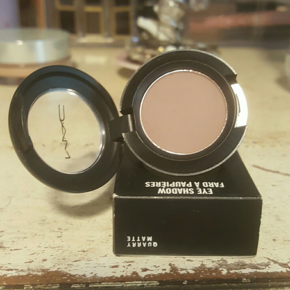 MAC Matte Eyeshadow "Quarry"