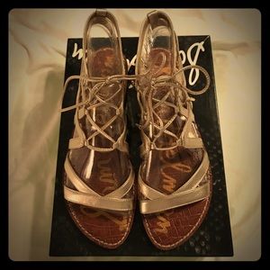 *NIB* Sam Edelman Gold Gladiator Sandals - Size 10