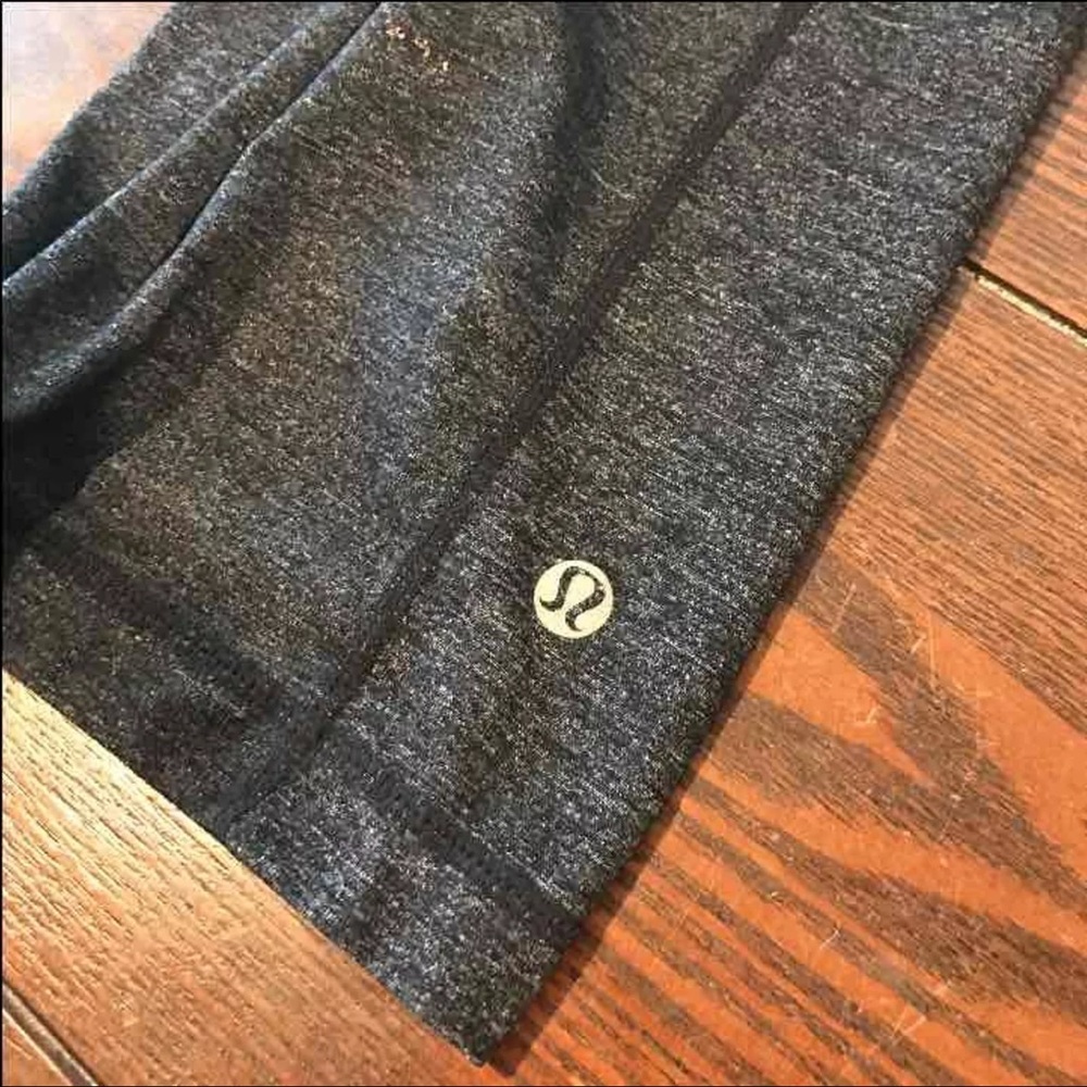 Lululemon Crops size 6