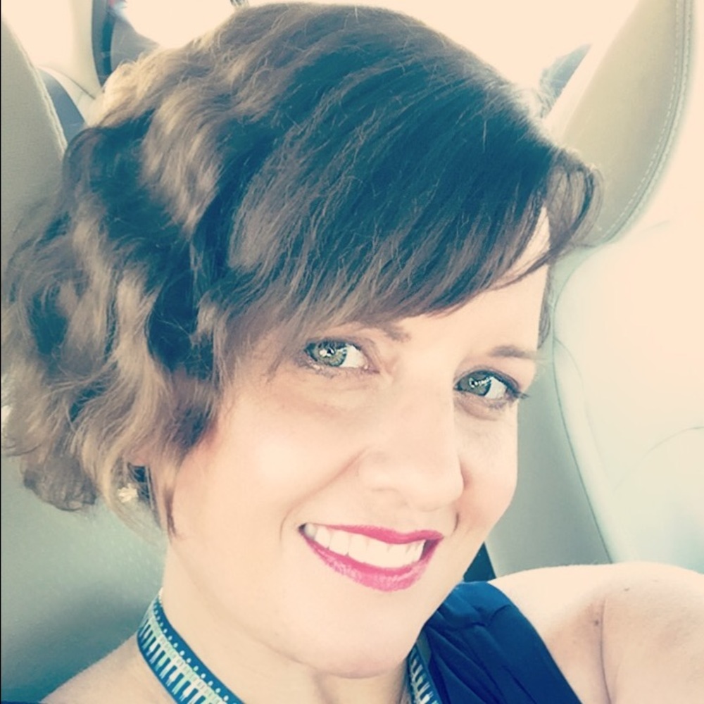 Meet your Posher, Angelique