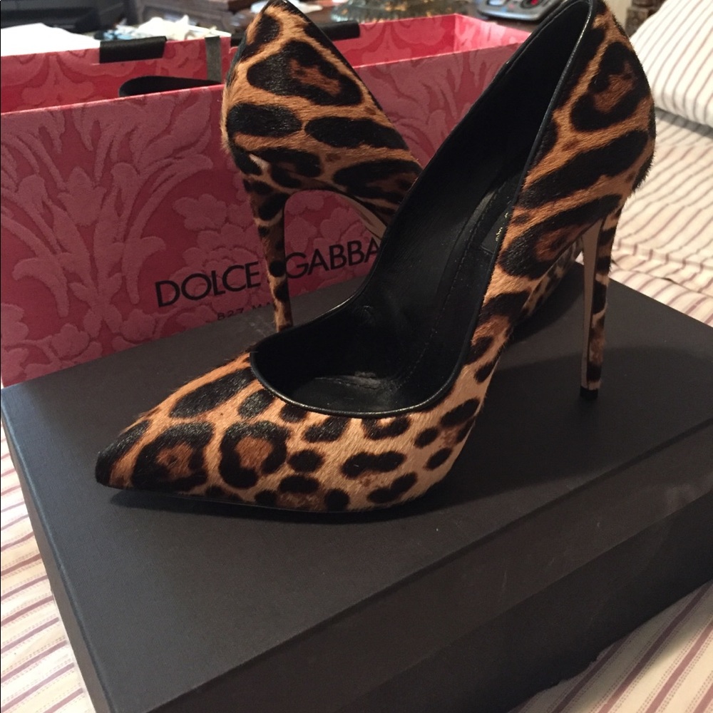 AUTHENTIC PONY HAIR LEOPARD PUMPS