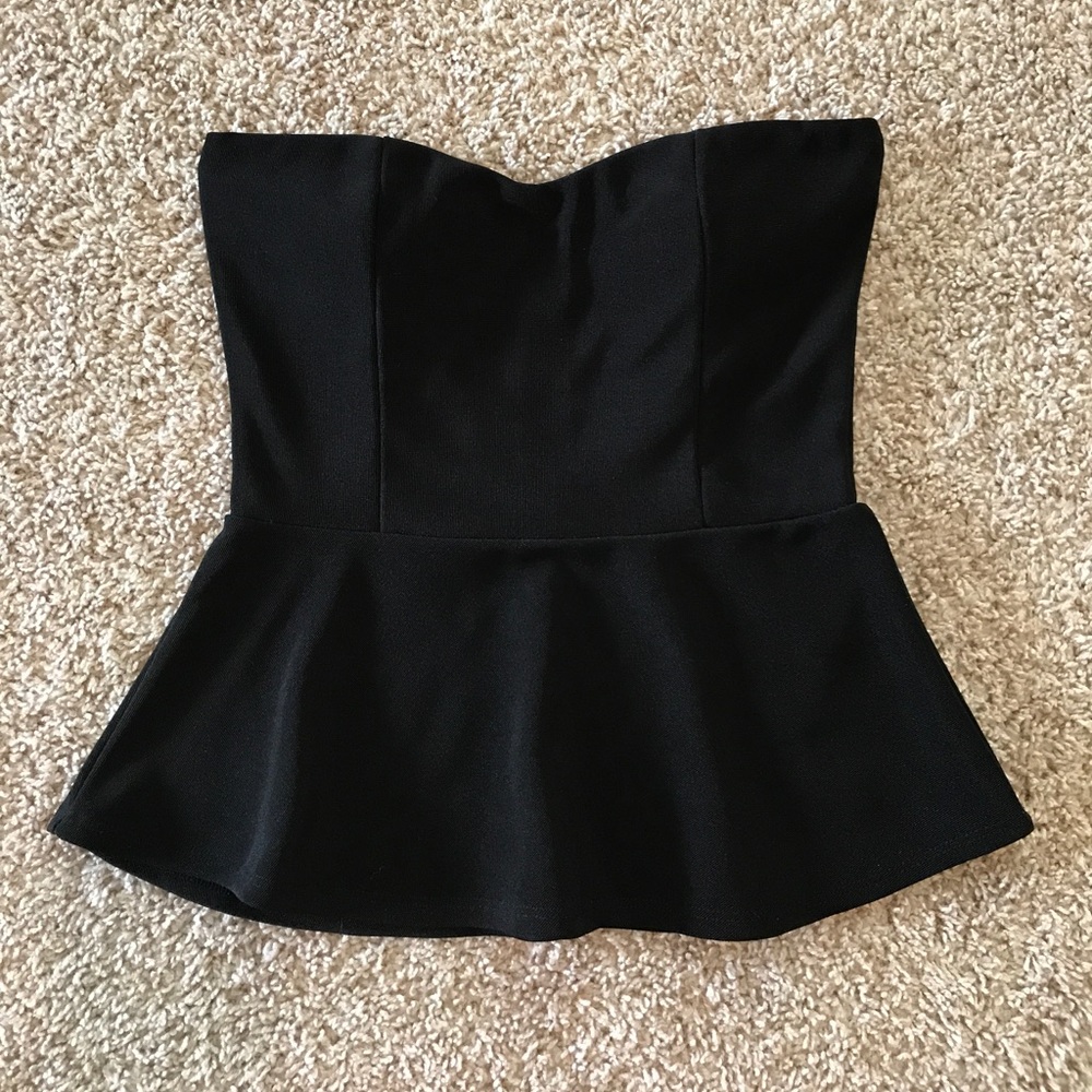 ELA Strapless Top