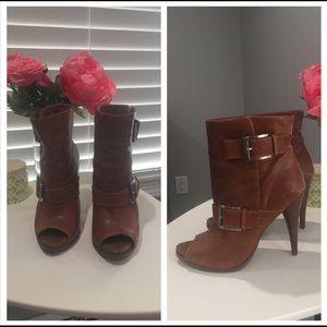 🔥SALE🔥Jessica Simpson Leather Peep-toe Booties