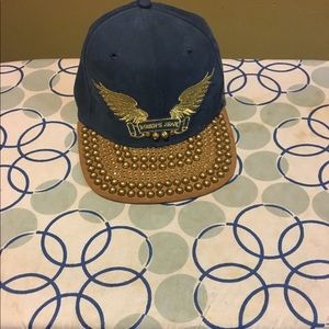 Robin jeans hat