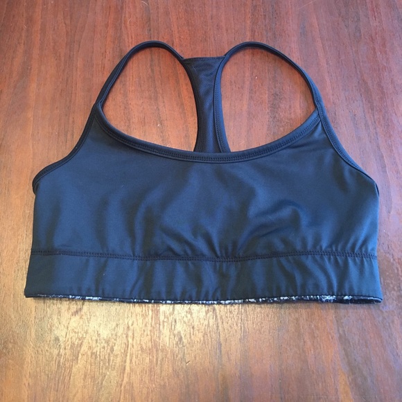 Reversible Sports Bra Pair - Picture 6 of 7