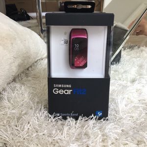 Pink Samsung Gear Fit 2